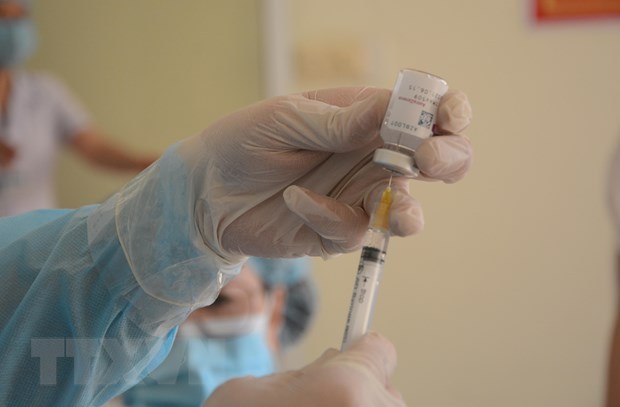 Vietnam a punto de desplegar tercera fase de vacunacion contra el COVID-19 hinh anh 1