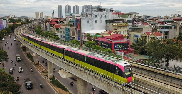 Ponen a prueba funcionamiento de seccion elevada de tren urbano Nhon-Hanoi hinh anh 1