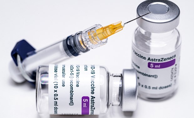 Vietnam preve recibir este mes ocho millones de dosis de la vacuna contra el COVID-19 hinh anh 1