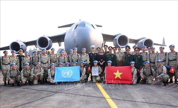 Vietnam fomenta labores de integracion internacional y diplomacia de defensa hinh anh 2