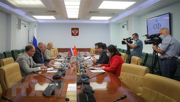 Vietnam pide al Senado ruso promover transferencia de tecnologia para produccion de vacunas antiCOVID-19 hinh anh 2