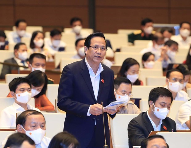 Parlamento de Vietnam analiza politicas de apoyo a afectados por COVID-19 hinh anh 1