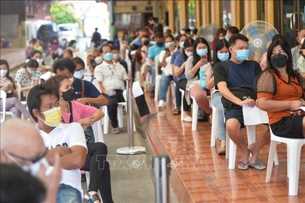 Tailandia supera los 500 mil casos de COVID-19 hinh anh 1