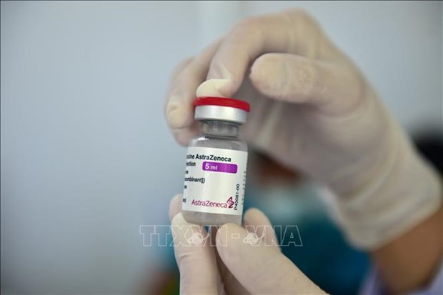 Llegan mas dosis de vacuna AstraZeneca a Vietnam hinh anh 2