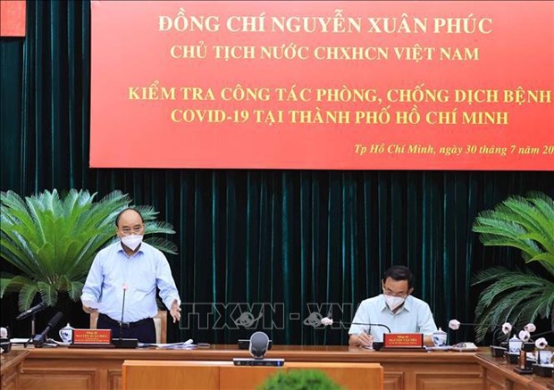 Exhortan en Vietnam a garantizar condiciones de vida en medio del COVID-19 hinh anh 1