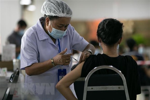 Situacion pandemica sigue complicada en Laos y Camboya hinh anh 1
