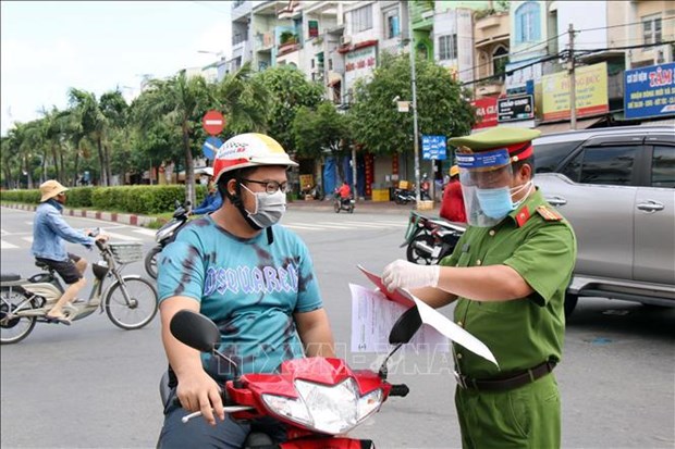 Resaltan avance de Ciudad Ho Chi Minh en control de COVID-19 hinh anh 2
