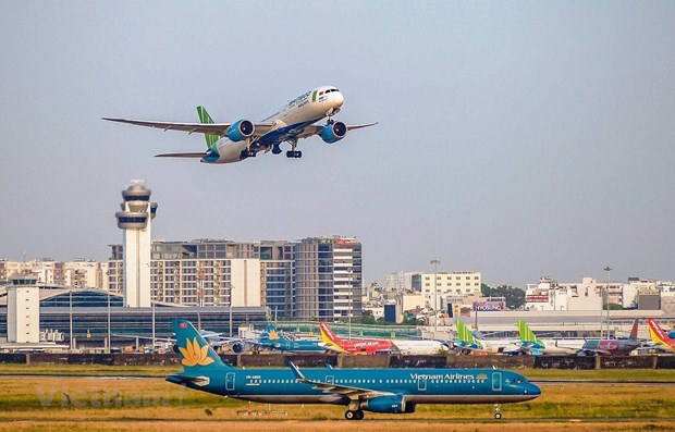 Vietnam deja de vender tiquetes para vuelos internos hinh anh 1