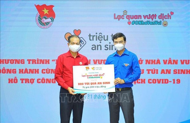 Primer ministro vietnamita aplaude programa humanitario de jovenes hinh anh 2
