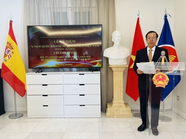 Celebran en Espana el Dia Nacional de Vietnam hinh anh 1
