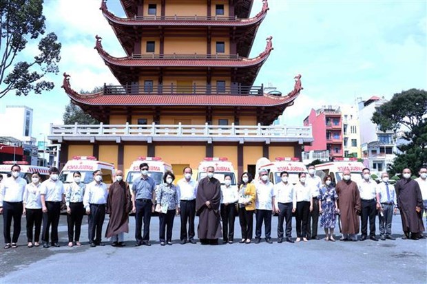 Sangha Budista de Vietnam en Ciudad Ho Chi Minh apoya lucha contra COVID-19 hinh anh 2