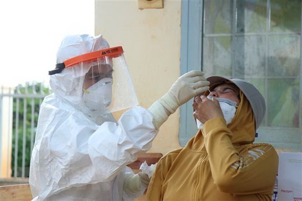Vietnam confirma mas de 10 mil nuevos casos del coronavirus hinh anh 1