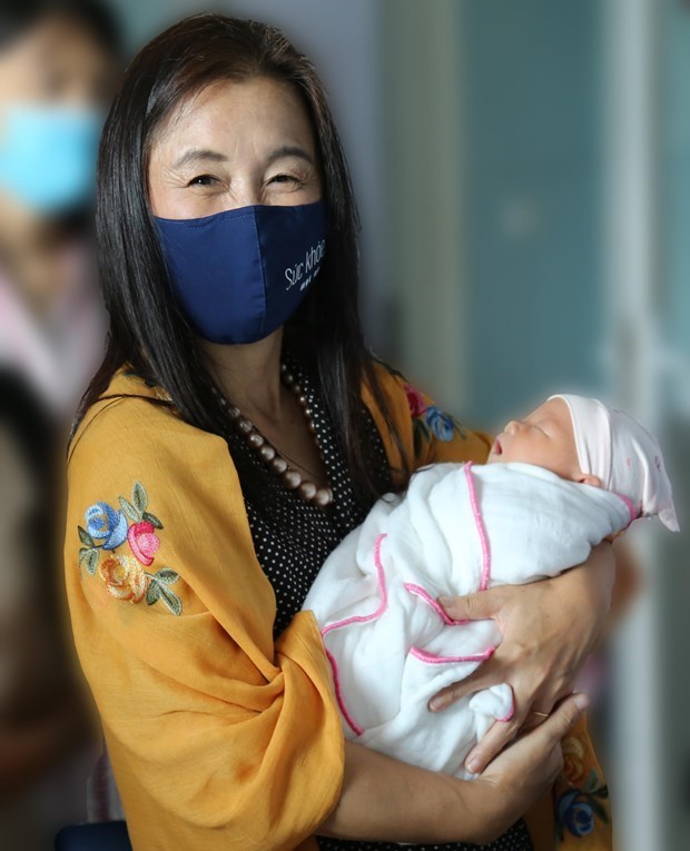 Fondo de Poblacion de ONU valora logros de Vietnam en salud reproductiva hinh anh 2