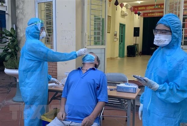 Vietnam registra la menor cifra de contagios diarios del COVID-19 en un mes hinh anh 1