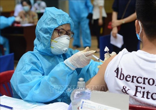 Ciudad de Da Nang proyecta vacunar al 100 por ciento de su poblacion mayor de 18 anos en 2021 hinh anh 1