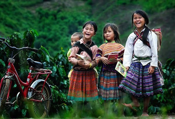 Campana inspiradora de UNESCO promueve educacion de ninas en Vietnam hinh anh 1