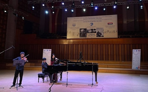 Efectuan en Hanoi concierto en conmemoracion del compositor Sergei Prokofiev hinh anh 1