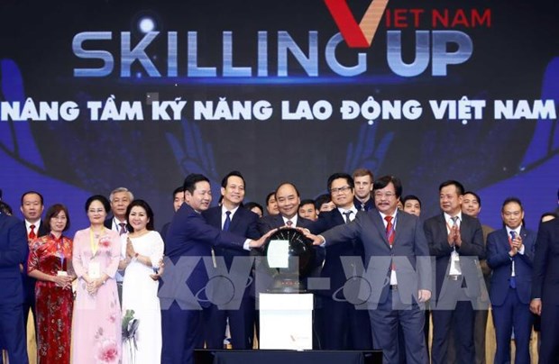 Llama presidente de Vietnam a mejorar habilidades laborales hinh anh 1