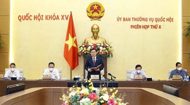 Inauguran cuarta reunion del Comite Permanente del Parlamento vietnamita hinh anh 1