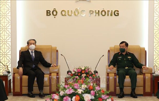 Viceministro vietnamita de Defensa recibe al embajador chino hinh anh 1