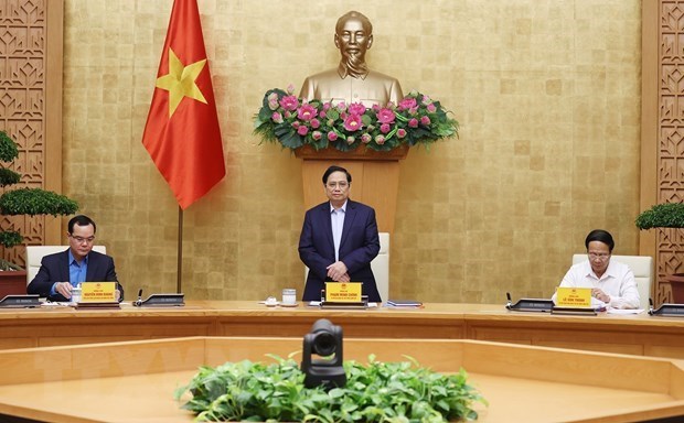 Primer ministro de Vietnam alaba respuesta de sindicatos nacionales a la lucha antiepidemica hinh anh 1