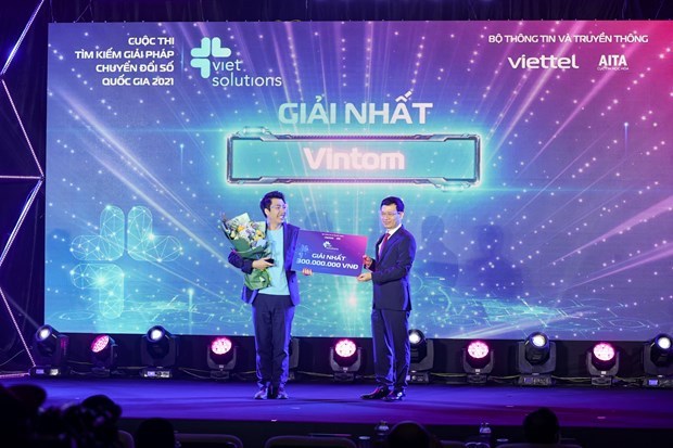Entregan premios del concurso de soluciones para transformacion digital de Vietnam hinh anh 1