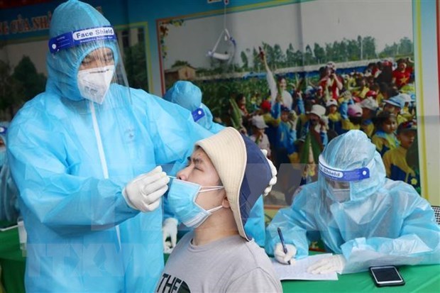 Confirma Vietnam mas de tres mil 600 nuevos casos del COVID-19 hinh anh 1