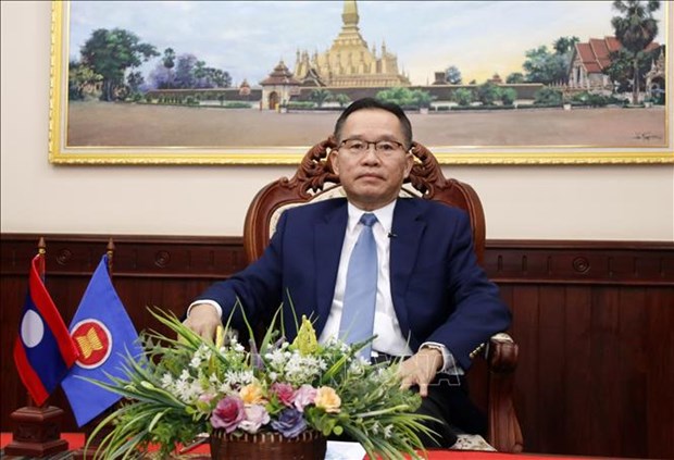 Laos enfatiza importancia de promover papel central de la ASEAN hinh anh 1