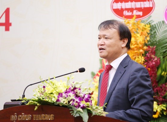 Vietnam y Republica Checa promueven el intercambio pueblo a pueblo hinh anh 1