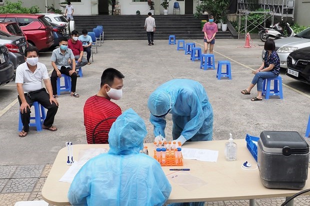 Vietnam cierra el sabado con mas de cinco mil casos nuevos del COVID-19 hinh anh 1