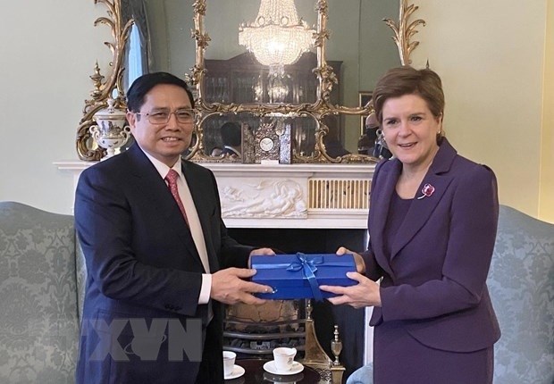 Primer ministro de Vietnam aboga por promover cooperacion con Escocia en energias renovables hinh anh 1