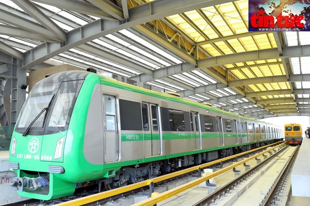 Brindaran servicios gratis a pasajeros en linea ferroviaria Cat Linh-Ha Dong hinh anh 1