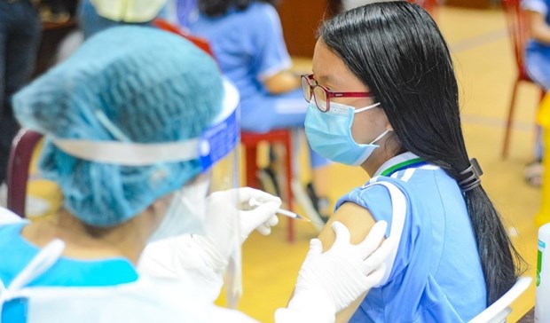 Comienza ciudad vietnamita de Da Nang vacunacion contra el COVID-19 para adolescentes hinh anh 1