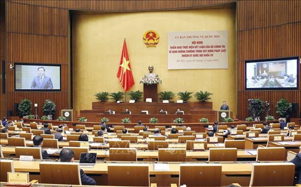 Presidente del Parlamento vietnamita urge a promover lucha contra fenomenos negativos en labor legislativa hinh anh 1
