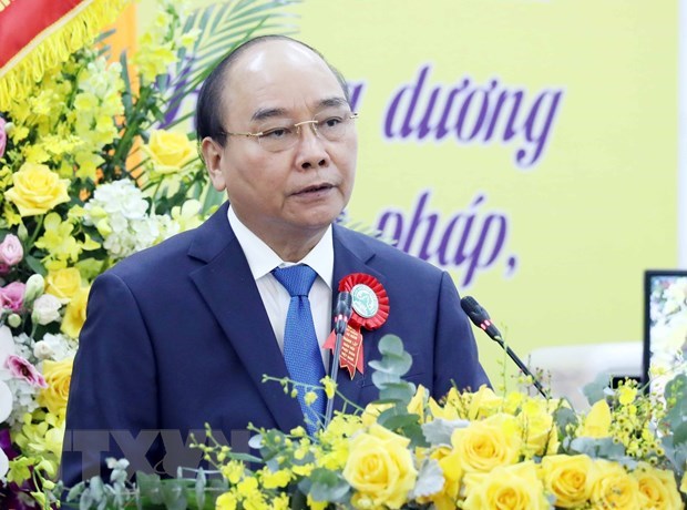 Presidente de Vietnam realza papel de Sangha Budista en fomento de gran unidad nacional hinh anh 1