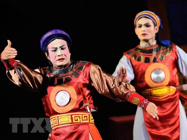 Presentaran artes escenicas tradicionales de Vietnam en Festival de Teatro China-ASEAN hinh anh 1