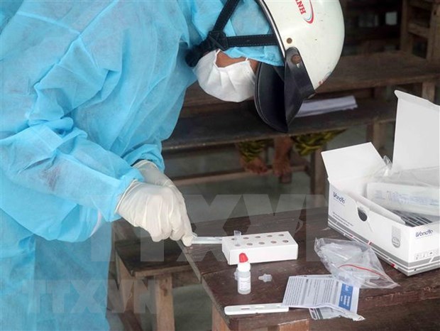 Vietnam registra mas de 11 mil nuevos casos del coronavirus hinh anh 1