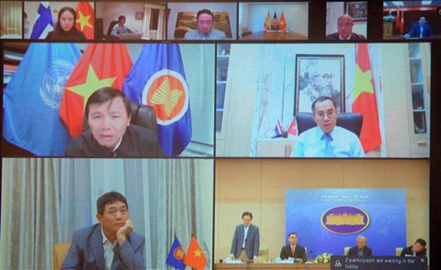 Vietnam por promover relaciones exteriores multilaterales en respuesta a desafios de seguridad hinh anh 2