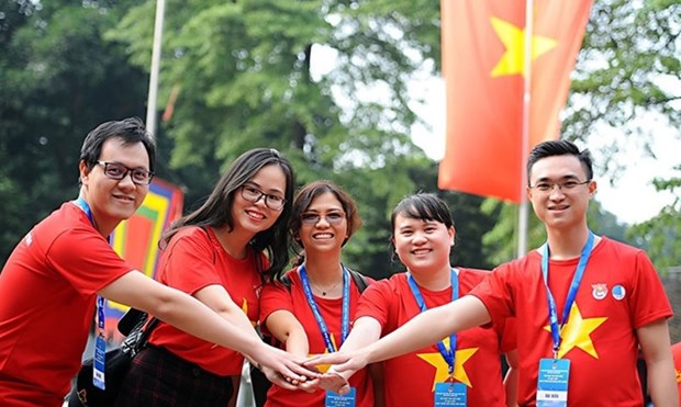 Jovenes intelectuales vietnamitas se unen para promover el desarrollo nacional hinh anh 1