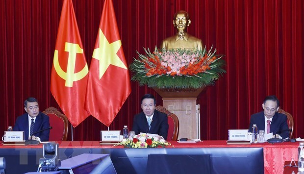 Conceden importancia a nexos entre partidos politicos de Vietnam y Rusia hinh anh 1