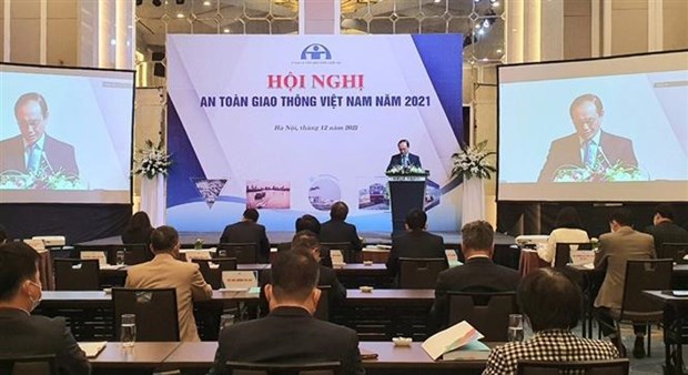 Implementaran soluciones sincronicas para reducir accidentes y atascos en Vietnam hinh anh 2