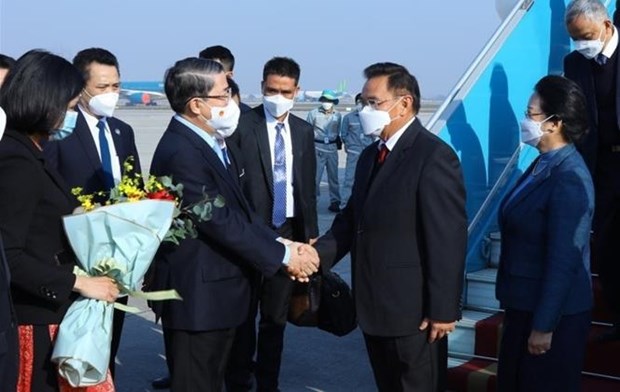 Presidente de la Asamblea Nacional de Laos comienza visita oficial a Vietnam hinh anh 1