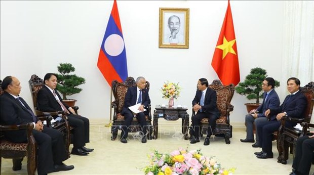 Destacan apoyo de Vietnam en proceso de desarrollo socioeconomico de Laos hinh anh 1