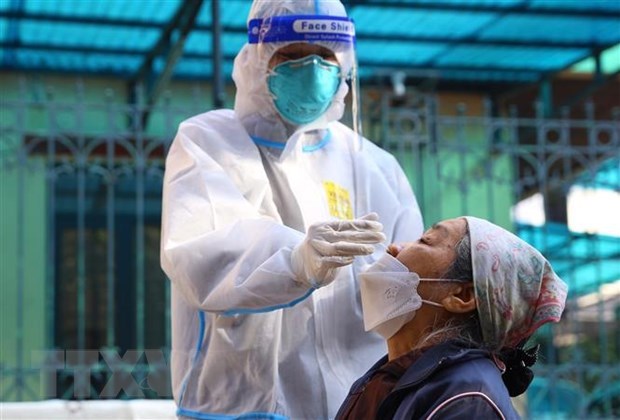 Recuperados mas de un millon de pacientes del COVID-19 en Vietnam hinh anh 1