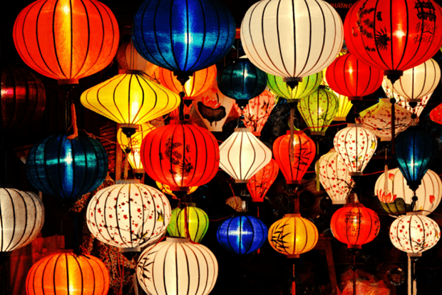 Hoi An de Vietnam celebra festival de linternas con motivo de Ano Nuevo hinh anh 1