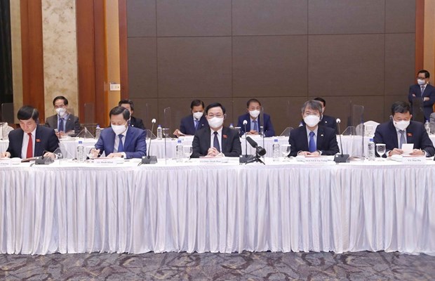 Presidente de la Asamblea Nacional de Vietnam prosigue actividades en Corea del Sur hinh anh 1