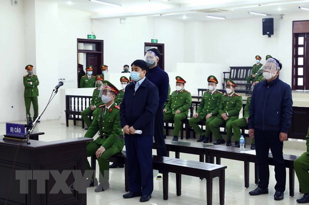 Condenan a exdirigente de Hanoi a pagar indemnizacion de mas de un millon de dolares hinh anh 1