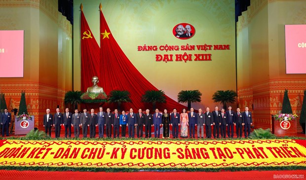 Vietnam desarrolla un sector diplomatico integral y moderno hinh anh 1