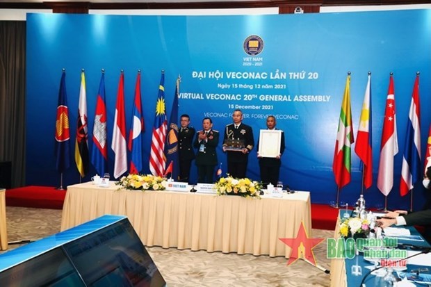 Vietnam cumple con exito su papel de presidente de Conferencia de Veteranos de ASEAN hinh anh 1