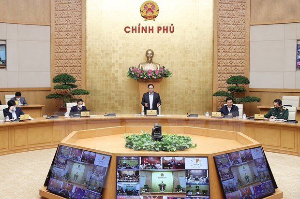 Premier vietnamita preside reunion sobre lucha antipandemica hinh anh 1